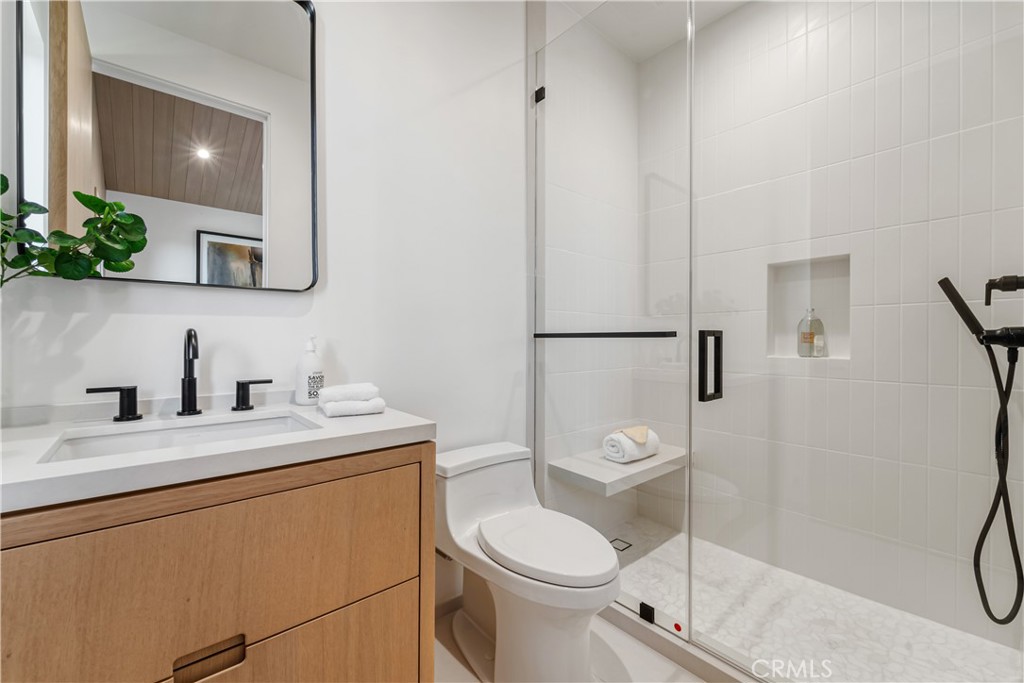 13226 Morrison StreetSherman Oaks img 22