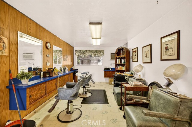 7012 State Hwy 32, Orland CA: https://media.crmls.org/medias/b8b85107-7701-4f70-89b0-dd6661c5174b.jpg