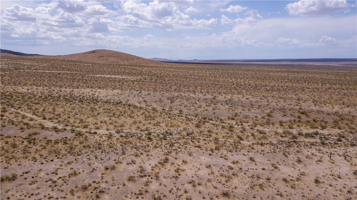 0 Silver Peak Rd, Adelanto, California 92301, ,Land,For Sale,0 Silver Peak Rd,CRCV23091237