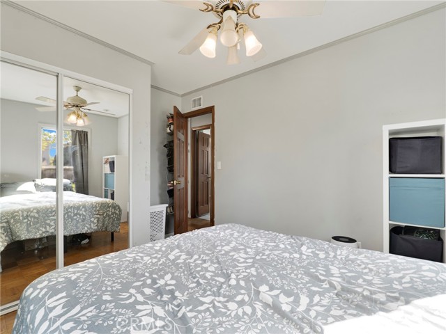 Detail Gallery Image 16 of 33 For 10020 Mason Ave, Chatsworth,  CA 91311 - 3 Beds | 2 Baths