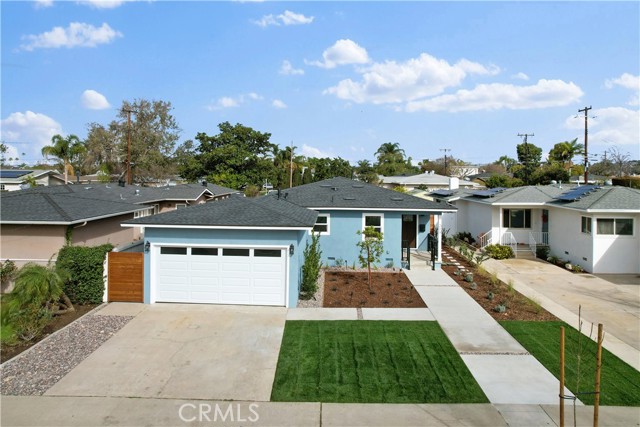 Detail Gallery Image 1 of 1 For 209 E Mayfair Ave, Orange,  CA 92867 - 4 Beds | 2 Baths