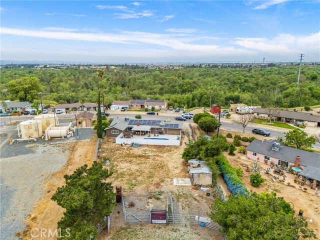 Detail Gallery Image 58 of 74 For 3998 Bluff, Norco,  CA 92860 - 4 Beds | 2/1 Baths