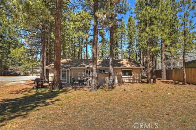 Detail Gallery Image 26 of 28 For 589 St Anton Ct, Big Bear Lake,  CA 92315 - 3 Beds | 1/1 Baths