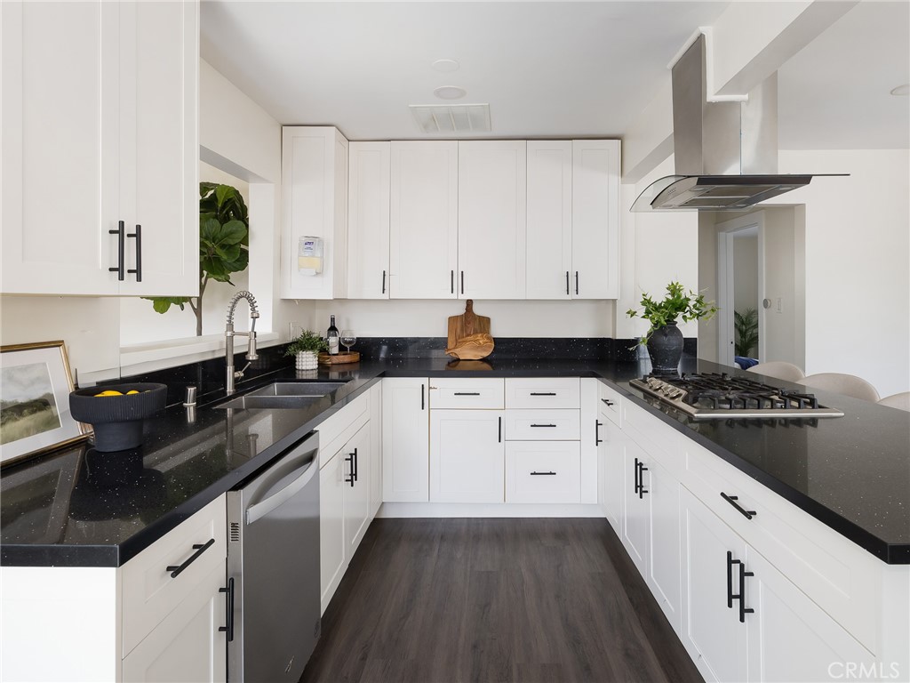 B8B9Ffe1 9Bc5 4F39 Ae8A Bf8Bfdaa2F59 5512 W 117Th Street, Hawthorne, Ca 90304 &Lt;Span Style='BackgroundColor:transparent;Padding:0Px;'&Gt; &Lt;Small&Gt; &Lt;I&Gt; &Lt;/I&Gt; &Lt;/Small&Gt;&Lt;/Span&Gt;