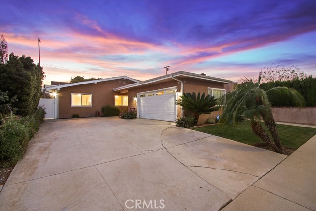1737 Roseglen Avenue, San Pedro CA: https://media.crmls.org/medias/b8bb012b-9711-47f0-948e-d97bf2a17152.jpg