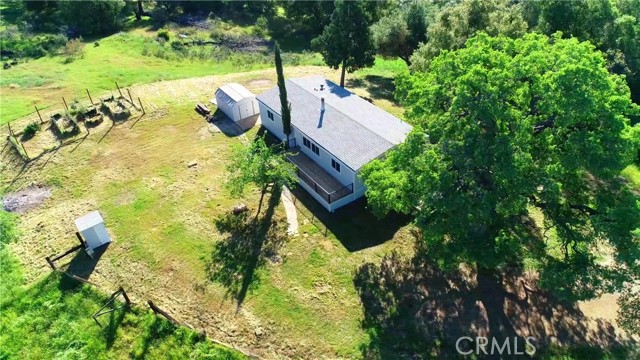 5440 Darrah Road, Mariposa CA: https://media.crmls.org/medias/b8bb0f2d-e530-47a5-b7d7-759f61732fb8.jpg