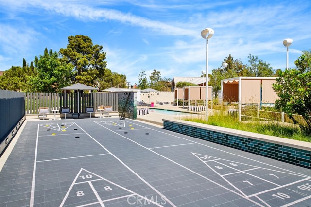 Detail Gallery Image 3 of 5 For 405 Mila, Irvine,  CA 92618 - 5 Beds | 5 Baths