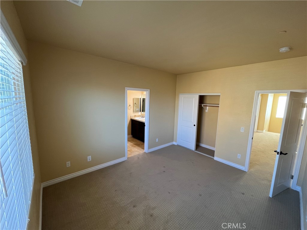 MLS #OC25262182 image #37