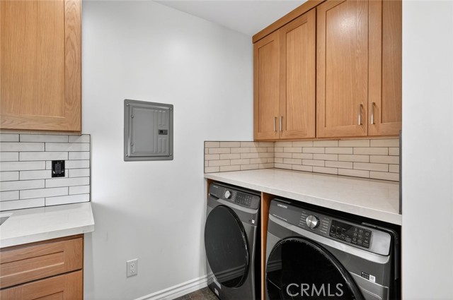 Detail Gallery Image 13 of 29 For 1641 N Catalina, Burbank,  CA 91505 - 3 Beds | 2 Baths