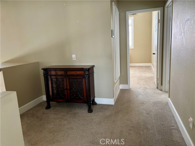 7440 Apple Blossom Court, Highland CA: https://media.crmls.org/medias/b8bd6da2-0de2-461d-8149-07b8220164b0.jpg