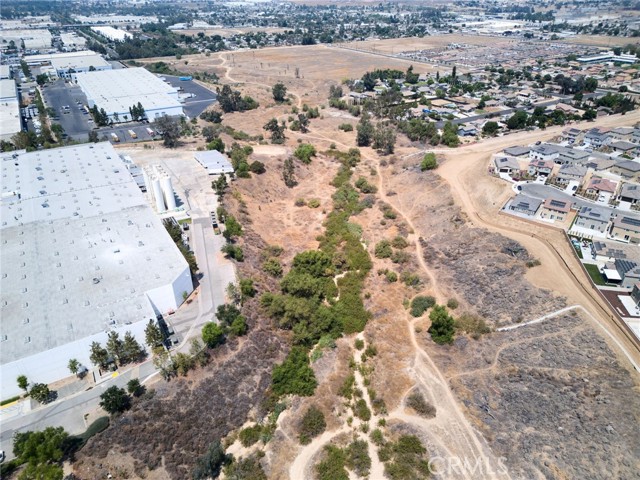 Detail Gallery Image 5 of 11 For 7 Gage, Riverside,  CA 92507 - – Beds | – Baths