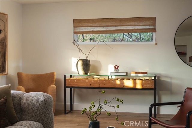 Detail Gallery Image 3 of 27 For 1136 Highland, Newport Beach,  CA 92660 - 4 Beds | 2/1 Baths