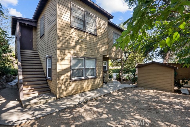 10025 Covert Avenue, Tujunga CA: https://media.crmls.org/medias/b8bdd0f9-6f9f-41be-9134-af219ff29040.jpg