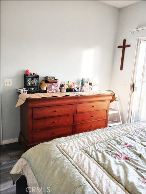 Detail Gallery Image 2 of 25 For 19149 Palo Verde, Apple Valley,  CA 92308 - 2 Beds | 2 Baths