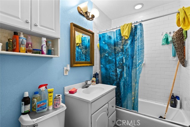 Detail Gallery Image 7 of 12 For 1146 Richland Ave, Santa Ana,  CA 92703 - 4 Beds | 1 Baths