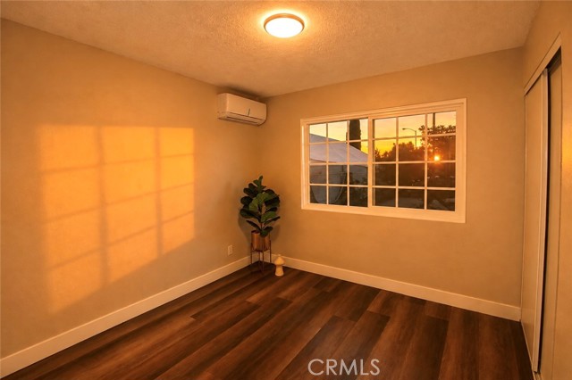 2332 Silverbay photo 29