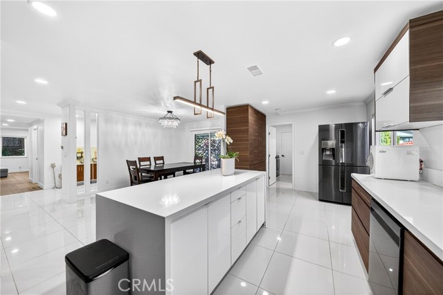 Detail Gallery Image 14 of 47 For 26704 Hawkhurst Dr, Rancho Palos Verdes,  CA 90275 - 4 Beds | 3 Baths