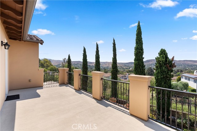 27502 Paseo Boveda, San Juan Capistrano CA: https://media.crmls.org/medias/b8be57f2-1e1e-4575-8c92-e040cd360669.jpg