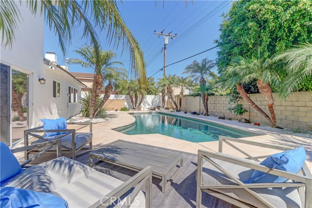 11428 Snowdrop Avenue, Fountain Valley CA: https://media.crmls.org/medias/b8beec63-d49e-4660-b83f-8e23d84eb113.jpg