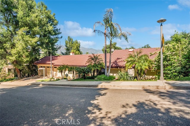 Detail Gallery Image 3 of 24 For 3300 Beaudry, Glendale,  CA 91208 - 4 Beds | 4 Baths