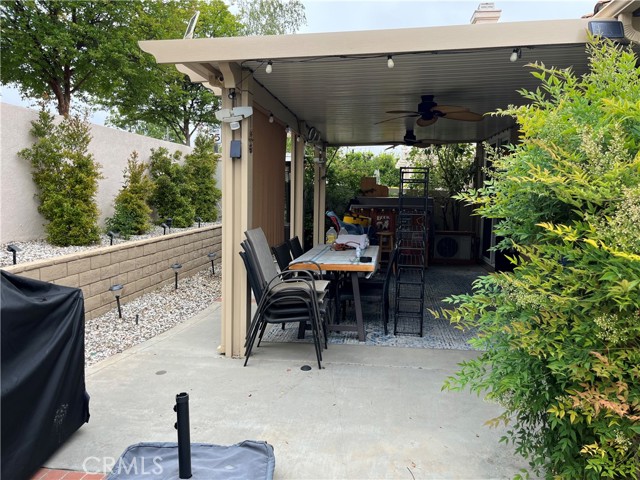 1321 Cypress Point Drive, Banning CA: https://media.crmls.org/medias/b8bf63b5-ae6d-4adb-8e89-00807693f3ca.jpg