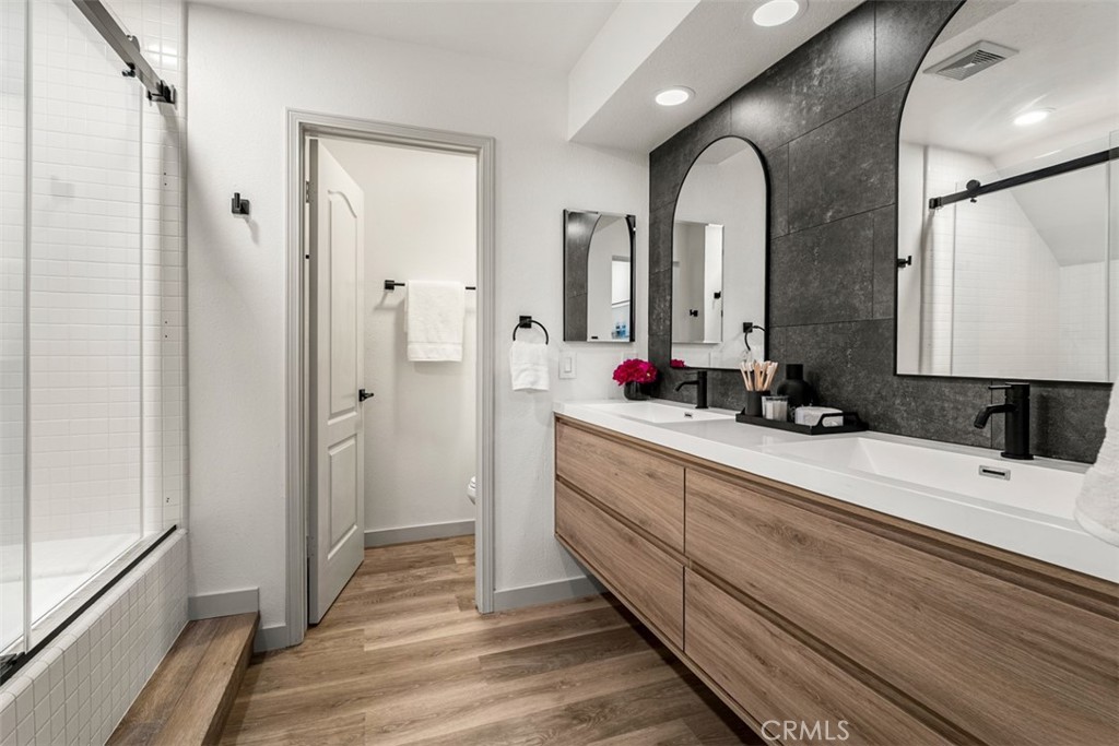 MLS #NP25270601 image #27