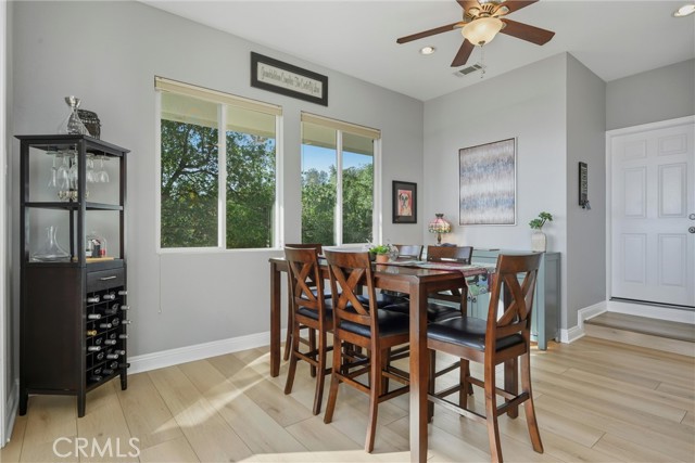 Image 14 of 72 For 18530 Glenwood Rd.