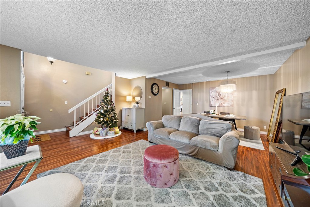 B8Bffb7B D512 48E1 Bd4A 99B54F1824B2 8430 Winnetka Avenue #16, Winnetka, Ca 91306 &Lt;Span Style='BackgroundColor:transparent;Padding:0Px;'&Gt; &Lt;Small&Gt; &Lt;I&Gt; &Lt;/I&Gt; &Lt;/Small&Gt;&Lt;/Span&Gt;