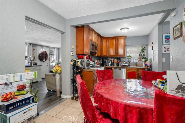 Detail Gallery Image 25 of 32 For 13066 13th St, Chino,  CA 91710 - – Beds | – Baths