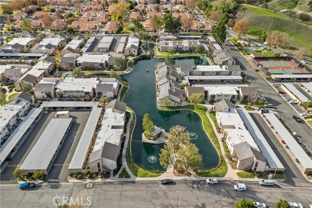 Detail Gallery Image 33 of 50 For 25736 Player Dr #R4,  Valencia,  CA 91355 - 2 Beds | 2 Baths