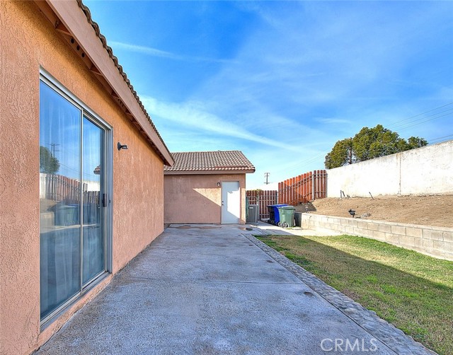 Detail Gallery Image 26 of 29 For 11303 Oakwood Dr, Fontana,  CA 92337 - 3 Beds | 2 Baths