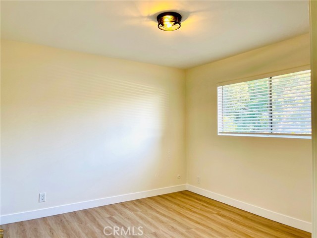 Detail Gallery Image 7 of 14 For 2728 Crestmoore #3,  Los Angeles,  CA 90065 - 2 Beds | 1 Baths