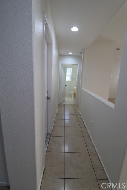 Detail Gallery Image 33 of 37 For 16731 Parthenia St #3,  Northridge,  CA 91343 - 4 Beds | 3 Baths