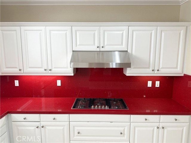 57 Donovan, Irvine CA: https://media.crmls.org/medias/b8c3495b-ffc2-472e-a1a8-36fbb38d9eb5.jpg
