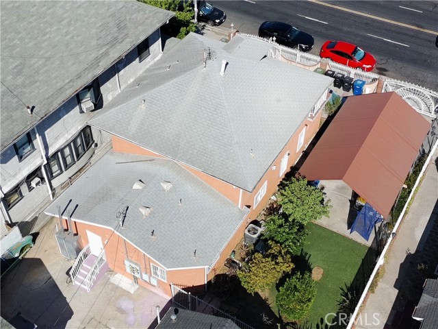1517 S Westmoreland Avenue, Los Angeles CA: https://media.crmls.org/medias/b8c3634e-caf5-40ab-bf31-bf5d8af310e8.jpg