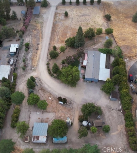 5825 Deer Creek Way, Paso Robles CA: https://media.crmls.org/medias/b8c48e88-1f81-49fc-b303-41199140de81.jpg