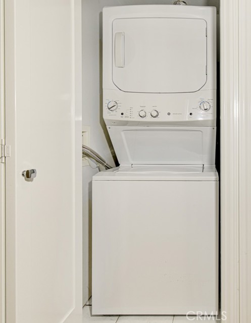 Detail Gallery Image 20 of 26 For 2024 via Mariposa W. #B,  Laguna Woods,  CA 02637 - 2 Beds | 2 Baths