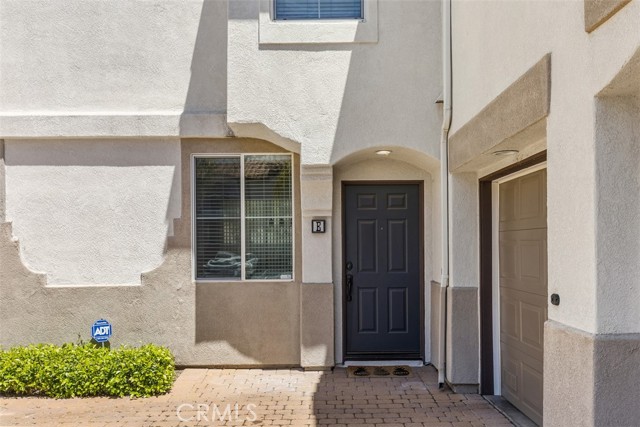 Detail Gallery Image 1 of 33 For 30262 Sunbreeze #E,  Murrieta,  CA 92563 - 2 Beds | 2/1 Baths