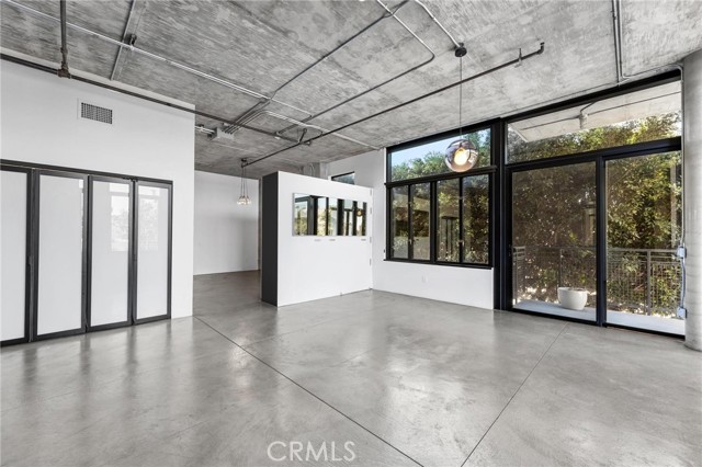 Detail Gallery Image 21 of 41 For 835 Locust Ave #322,  Long Beach,  CA 90813 - 1 Beds | 1 Baths