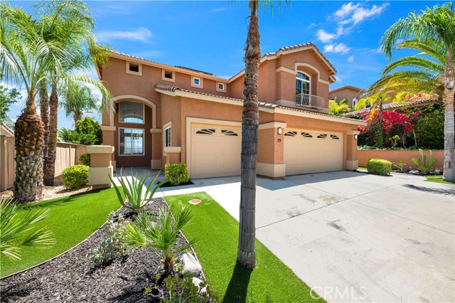 Detail Gallery Image 3 of 58 For 29 Villa Valtelena, Lake Elsinore,  CA 92532 - 4 Beds | 3 Baths