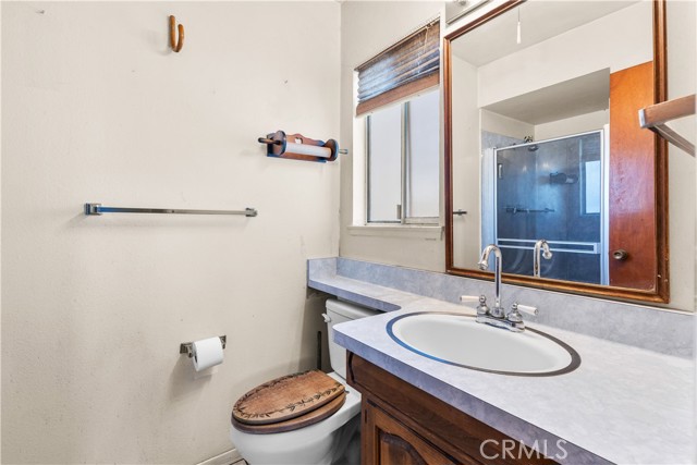 Detail Gallery Image 14 of 19 For 9461 Lotus Dr, Westminster,  CA 92683 - 4 Beds | 2 Baths