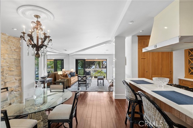 Detail Gallery Image 12 of 31 For 1030 Bayside Cove #702,  Newport Beach,  CA 92660 - 2 Beds | 2 Baths