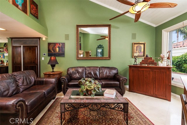 507 Avenida Del Verdor, San Clemente CA: https://media.crmls.org/medias/b8c790f0-20e3-43fd-87b9-89440191e2a5.jpg
