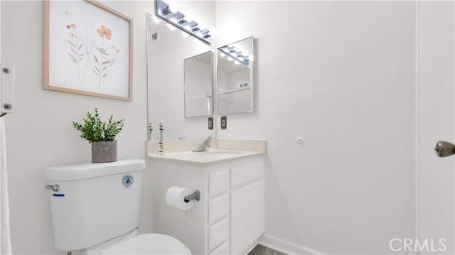 Image 20 of 41 For 12283 Mint Ct