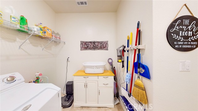Detail Gallery Image 37 of 45 For 24886 Olive Hill Ln, Moreno Valley,  CA 92557 - 3 Beds | 2 Baths