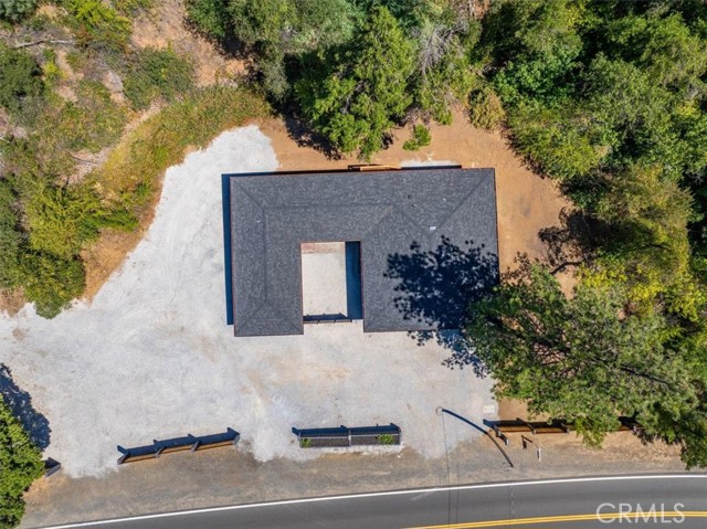 Detail Gallery Image 2 of 58 For 14153 Lake Bld, Shasta Lake,  CA 96019 - 5 Beds | 2 Baths