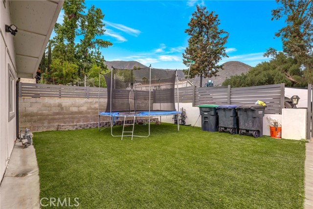 Detail Gallery Image 4 of 38 For 33288 Landerville, Lake Elsinore,  CA 92530 - 2 Beds | 1 Baths