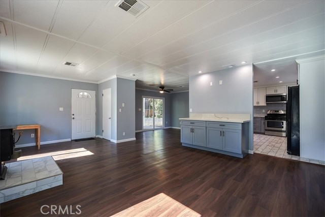 Detail Gallery Image 8 of 27 For 17150 Bonita Dr, Perris,  CA 92570 - 3 Beds | 2 Baths