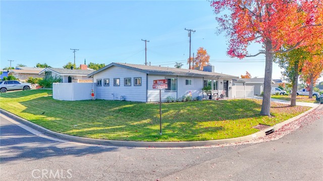 Detail Gallery Image 2 of 42 For 14212 Whiterock, La Mirada,  CA 90638 - 3 Beds | 2 Baths