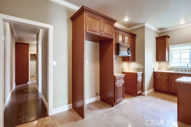 Detail Gallery Image 15 of 35 For 1009 Coronado Ave #4,  Long Beach,  CA 90804 - 2 Beds | 1 Baths
